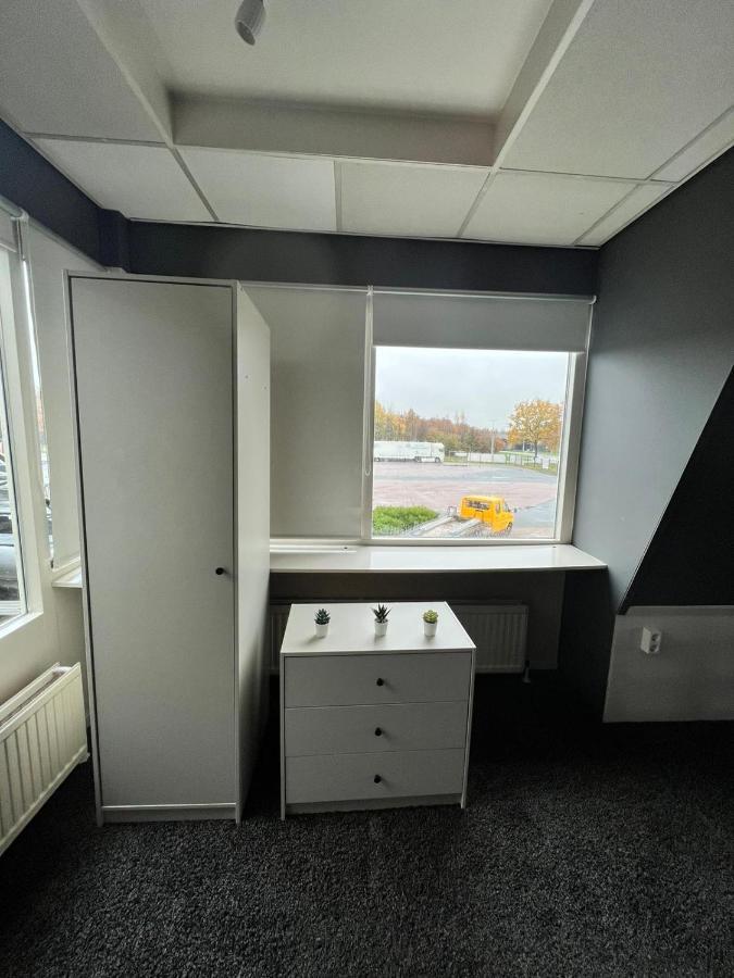 Hotel De Raket Rogat Eksteriør billede